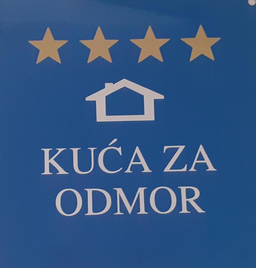 Vila Dubravka - Schoen Und Komfortabel Inmitten Von Olivenbaeumen Und Weinbergen Mit Whirlpool Valtura Exterior foto