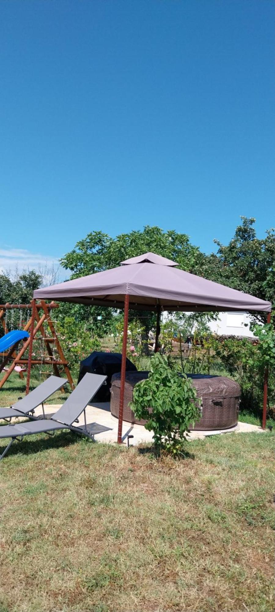 Vila Dubravka - Schoen Und Komfortabel Inmitten Von Olivenbaeumen Und Weinbergen Mit Whirlpool Valtura Exterior foto